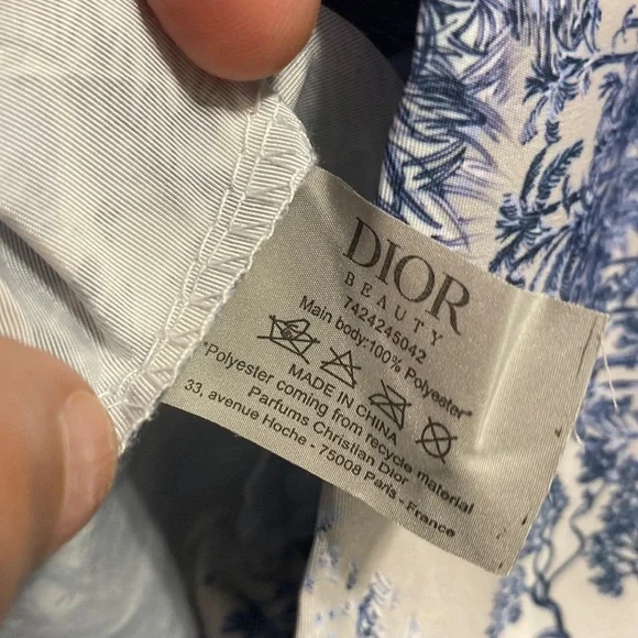 Christian Dior Around The World String Pouch - Picture 12 of 12